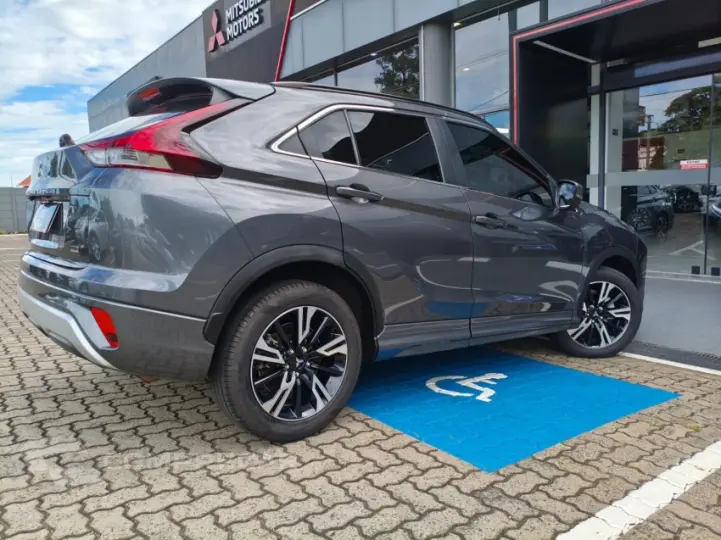 ECLIPSE CROSS 1.5 Mivec Turbo HPE