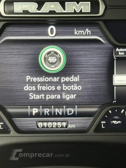 RAM 6.7 3500 Laramie 4X4 CD 6 Cilindros Turbo