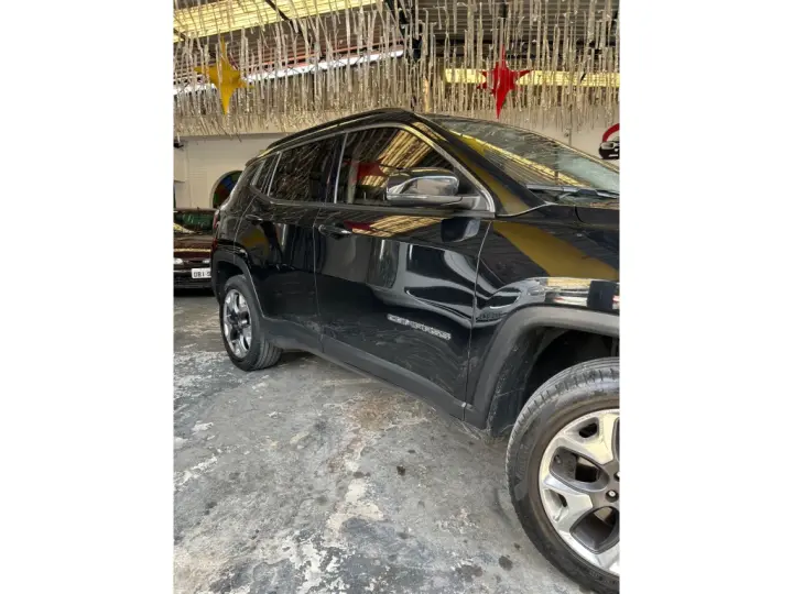 COMPASS 2.0 16V FLEX LONGITUDE AUTOMÁTICO