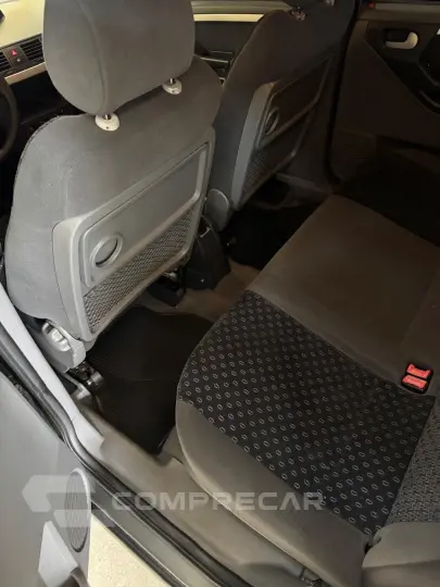 Meriva 1.4 4P FLEX MAXX