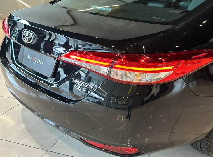 YARIS XLS Connect Sed. 1.5 Flex 16V Aut.