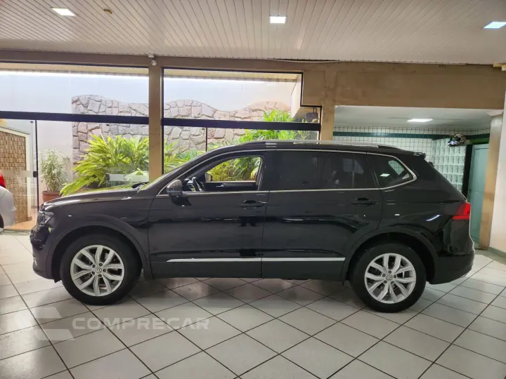 Tiguan 1.4 250 TSI TOTAL FLEX ALLSPACE COMFORTLINE TURBO AUT