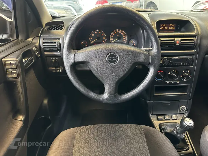 ASTRA 2.0 MPFI Advantage 8V