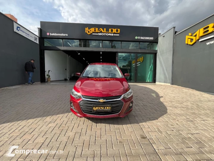 ONIX SEDAN Plus LT 1.0 12V Flex 4p Mec.