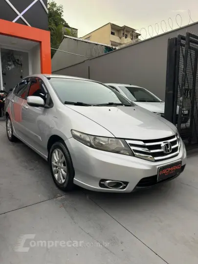 CITY 1.5 DX Sedan 16V