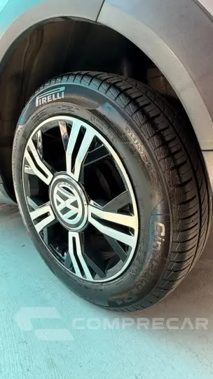 up! cross 1.0 TSI Total Flex 12V 5p
