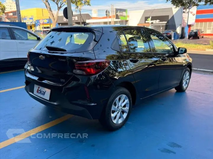 ONIX 1.0 TURBO FLEX LTZ AUTOMÁTICO