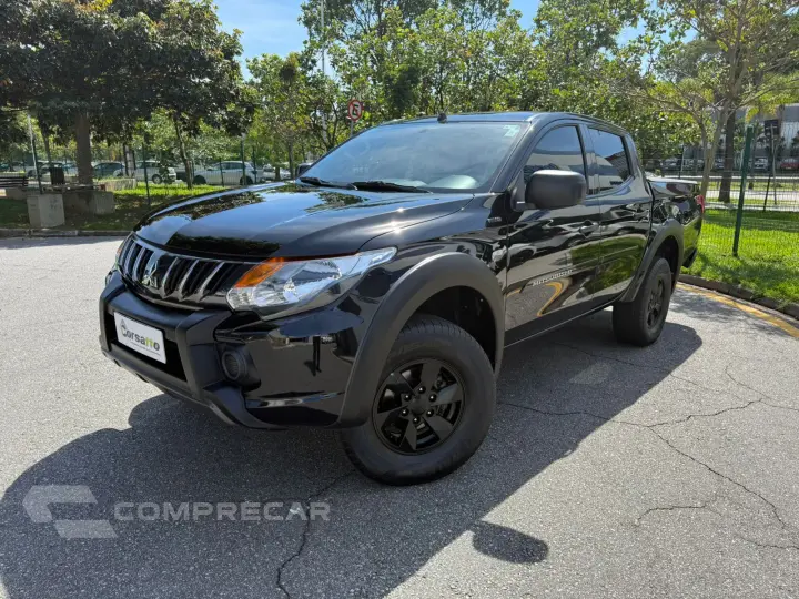 L200 TRITON 2.4 16V Turbo Outdoor GLS CD 4X4