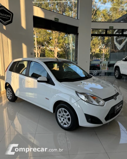 FIESTA 1.6 MPI Hatch 8V