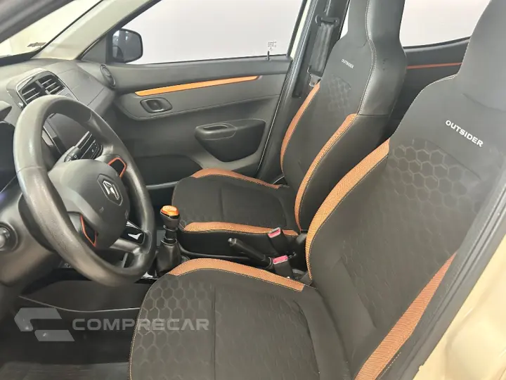 KWID OUTSIDER 1.0 Flex 12V 5p Mec.