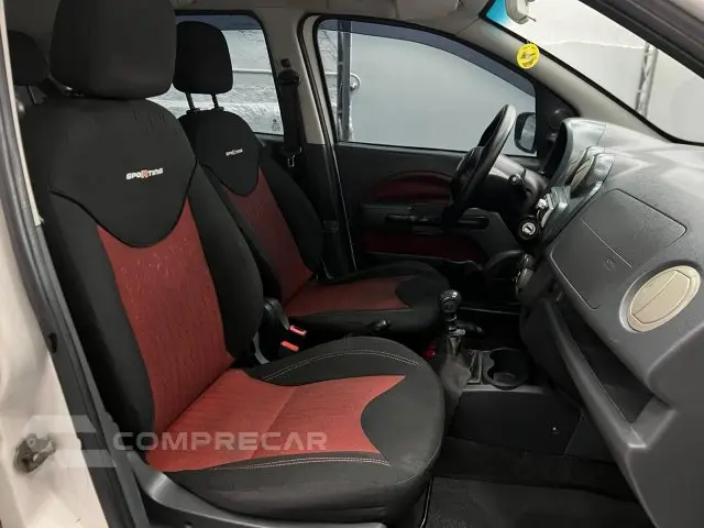 UNO - 1.4 EVO SPORTING 8V 4P MANUAL