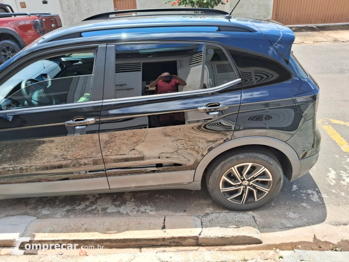 T CROSS 200 TSI