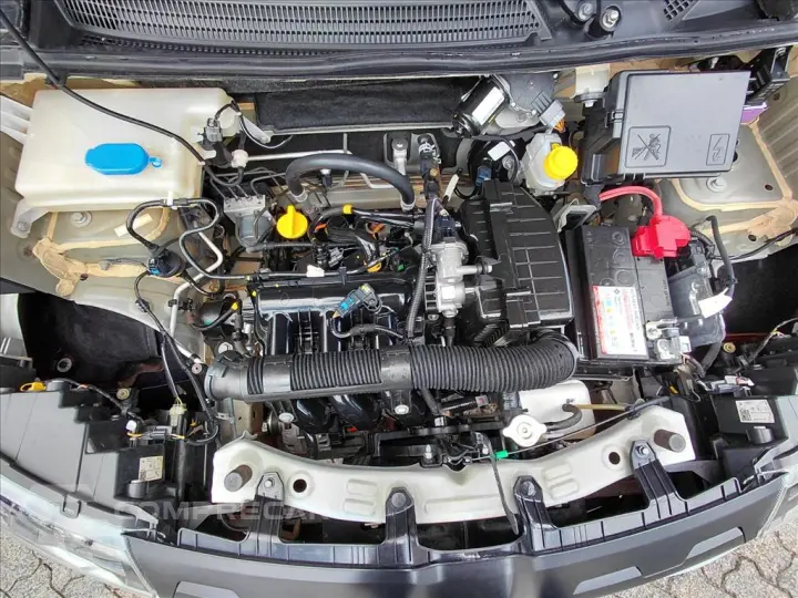 KWID 1.0 12V SCE FLEX ZEN MANUAL
