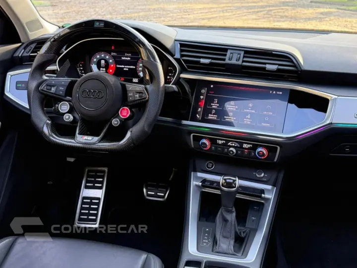 Q3 2.0 40 TFSI GASOLINA PERFORMANCE BLACK QUATTRO TIPTRONIC