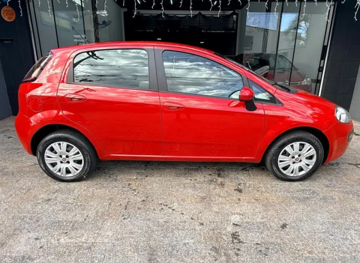 PUNTO 1.6 Essence 16V