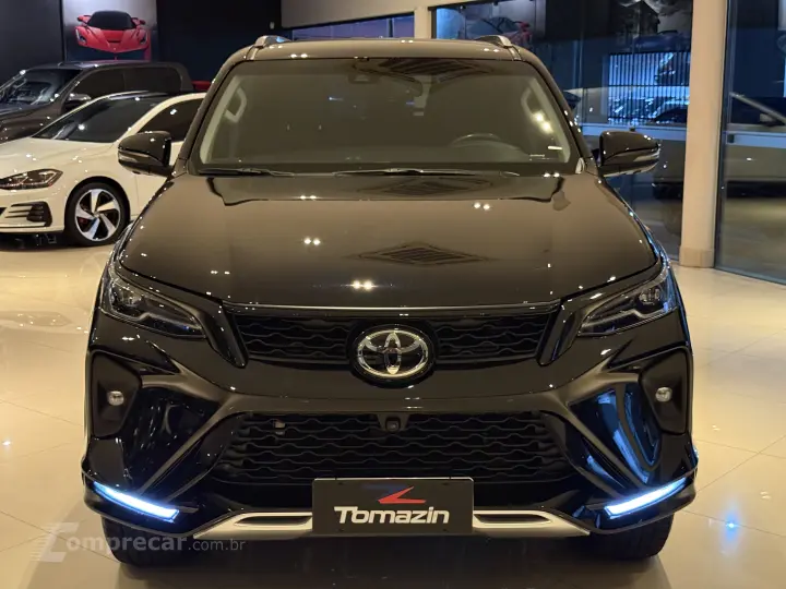 HILUX SW4 2.8 D-4d Turbo SRX Platinum 7L 4X4