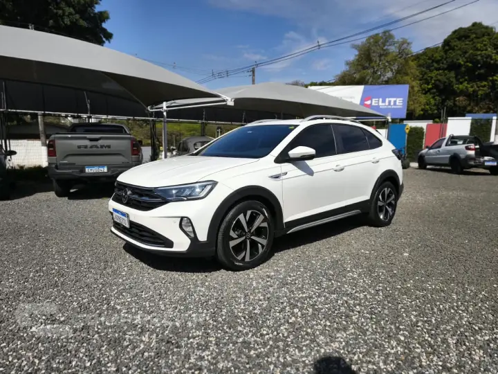 Nivus 1.0 4P FLEX 200 TSI HIGHLINE TURBO AUTOMÁTICO