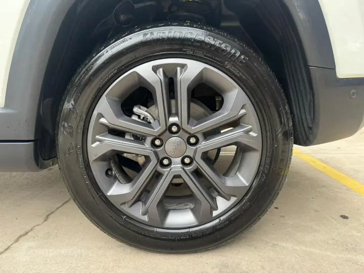 Compass 1.3 T270 Turbo Flex Longitude At6