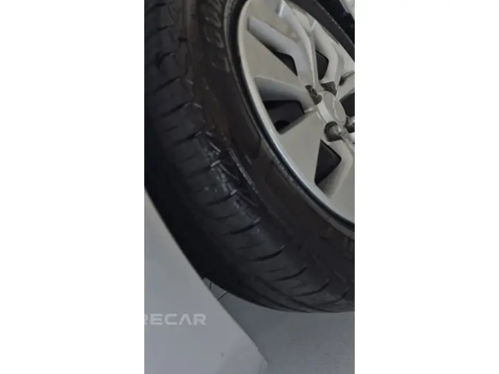 ONIX 1.4 MPFI LT 8V FLEX 4P AUTOMÁTICO