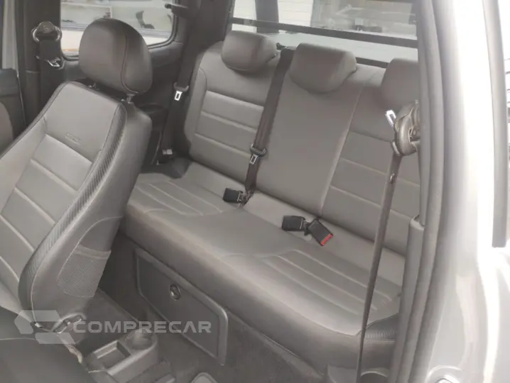 Saveiro 1.6 G7 CABINE DUPLA CROSS FLEX