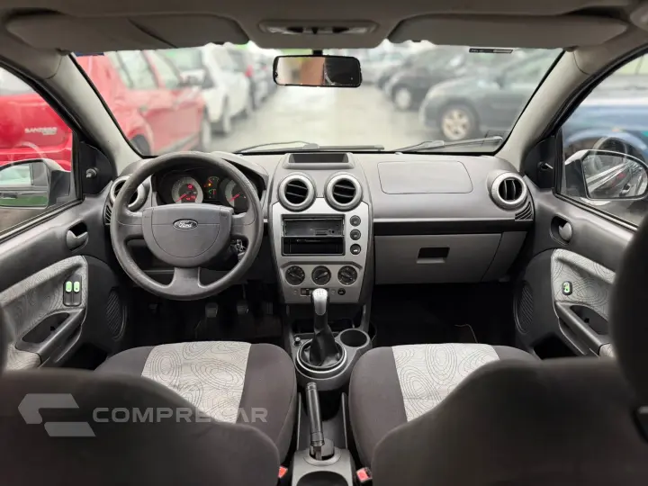 FIESTA 1.6 MPI First Sedan 8V