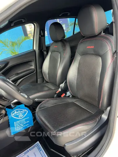 ARGO HGT 1.8 16V Flex Aut.