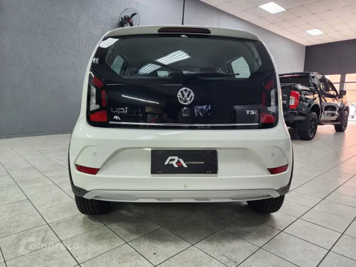 up! cross 1.0 TSI Total Flex 12V 5p