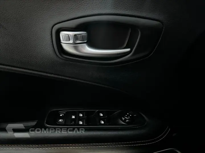 COMPASS 2.0 16V DIESEL LONGITUDE 4X4 AUTOMÁTICO