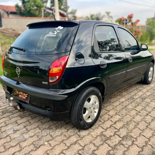 CELTA 1.0 MPFI VHC Spirit 8V