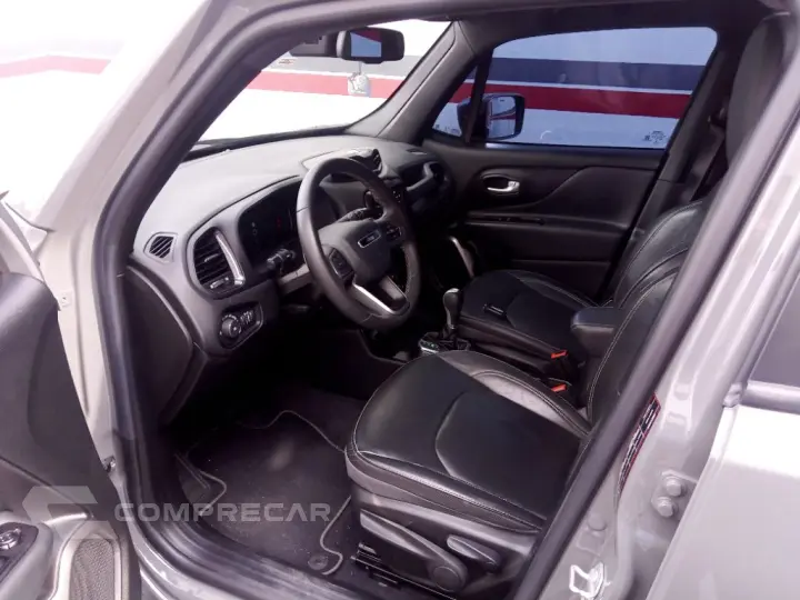 Renegade S T270 1.3 TB 4x4 Flex Aut.