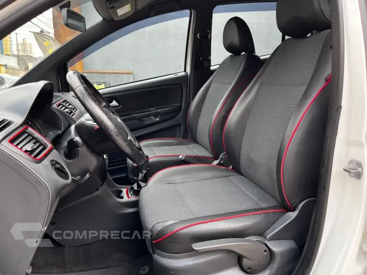 Fox Rock in Rio 1.6 Mi Total Flex 8V 5p