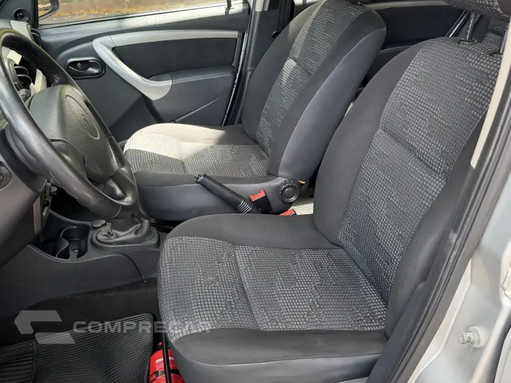 SANDERO 1.0 EXPRESSION 16V FLEX 4P MANUAL