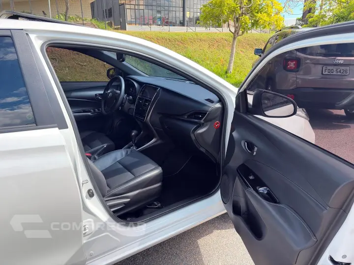 YARIS 1.5 16V FLEX XLS MULTIDRIVE