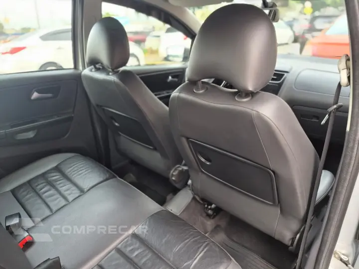 SPACE CROSS 1.6 MI 8V
