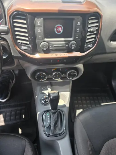 TORO 2.0 16V Turbo Volcano 4WD