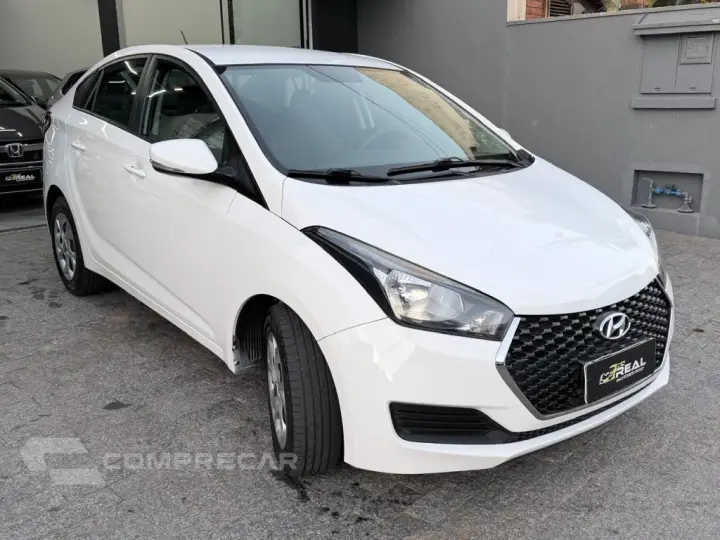 HB20S 1.6 COMFORT PLUS 16V FLEX 4P AUTOMÁTICO