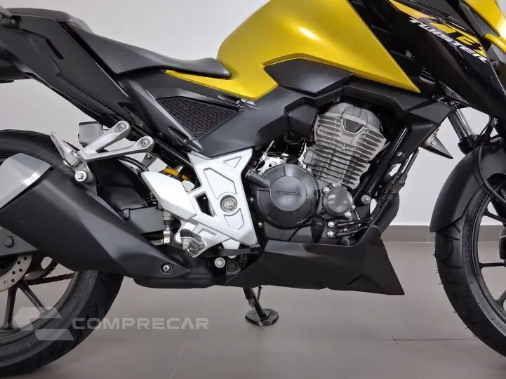 HONDA CB 300F TWISTER ABS