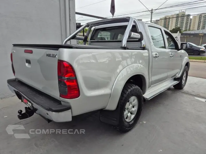 HILUX CD4X2 SRV