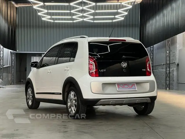 CROSS UP - 1.0 TSI 12V 4P MANUAL