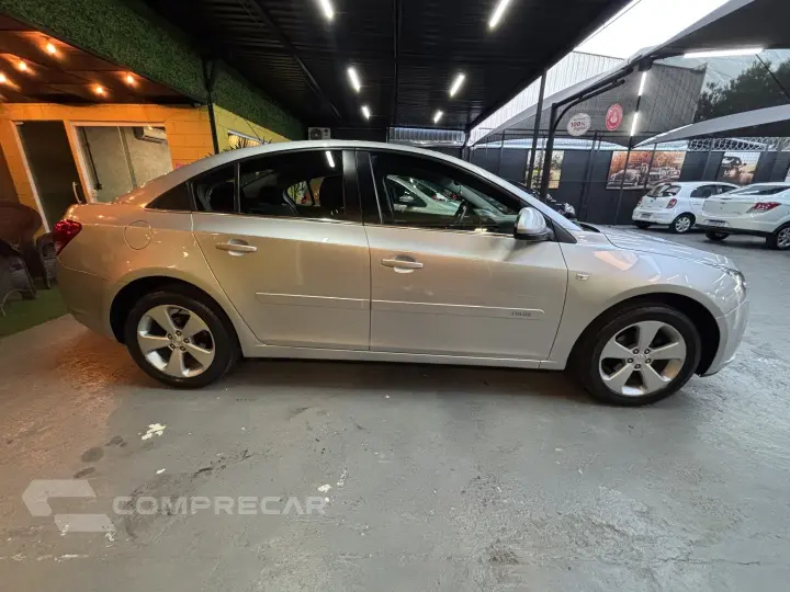 CRUZE 1.8 LT 16V FLEX 4P AUTOMÁTICO