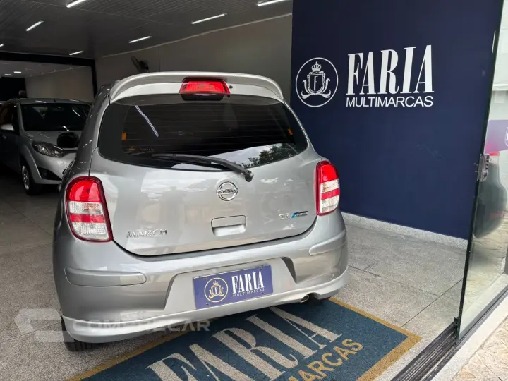 MARCH SR 1.6 16V Flex Fuel 5p