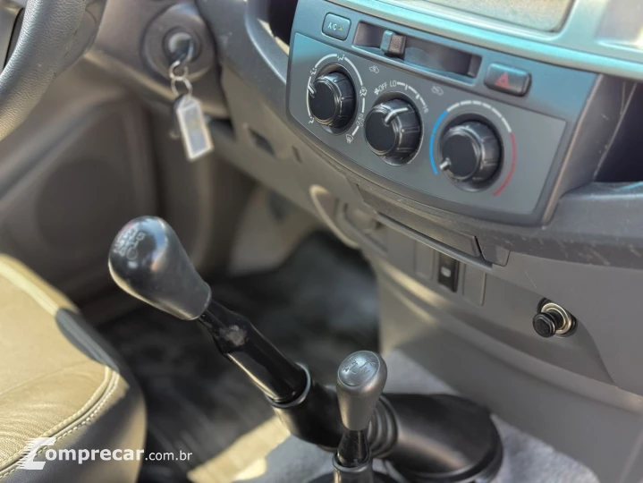 Hilux CD D4-D 4x4 3.0 TDI Dies. Mec.