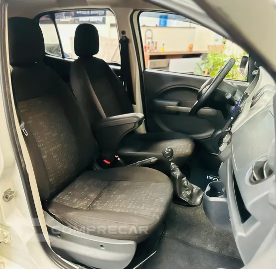 UNO 1.0 EVO Vivace 8V