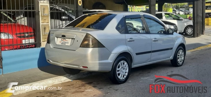 FIESTA 1.6 MPI Class Sedan 8V