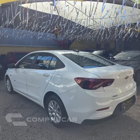 ONIX SEDAN Plus LT 1.0 12V Flex 4p Mec.