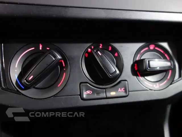 GOL - 1.0 12V MPI TOTAL 4P MANUAL