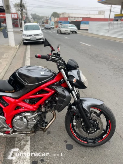 GLADIUS 650
