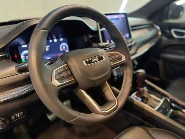 COMPASS S T270 1.3 TB 4x2 Flex Aut.