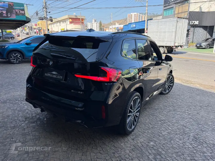 X1 2.0 16V Turbo Gasolina Sdrive20i M Sport Steptronic