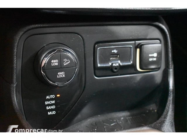 RENEGADE - 2.0 16V TURBO LONGITUDE 4P 4X4 AUTOMÁTICO